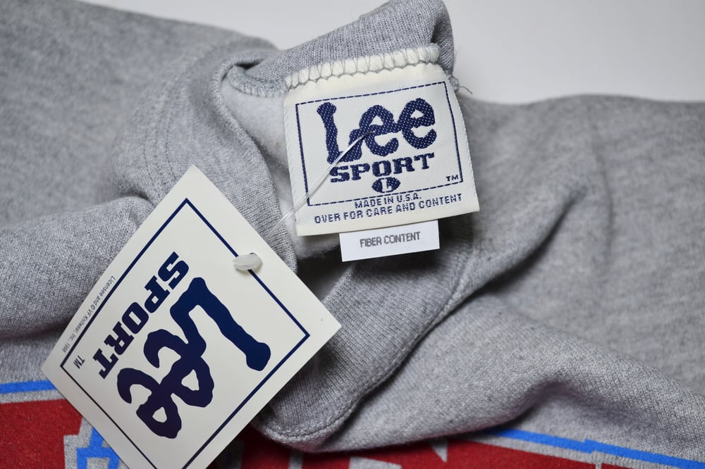 Vintage 1990's New York Rangers Lee Sports Sweatshirt Sz.L / Sole 
